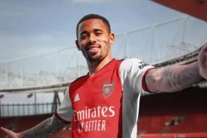 队长标价1亿欧！阿森纳为账本可卖核心，足球终究是生意