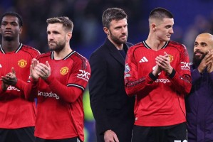 卡里克为曼联带来了急需的稳定与简单思路：阿莫林未能领会的关键所在