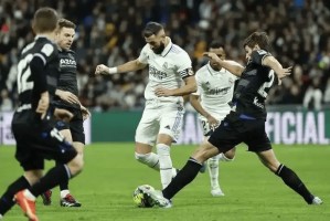 西甲焦点战：莱万特VS马竞——保级弱旅能否撼动争冠劲旅？